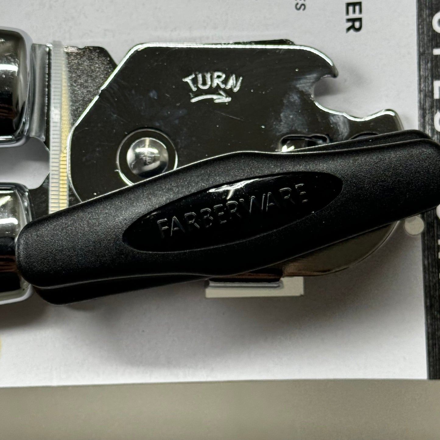 FARBERWARE Professional Can Opener w/Built in Bottle Opener 83036-93