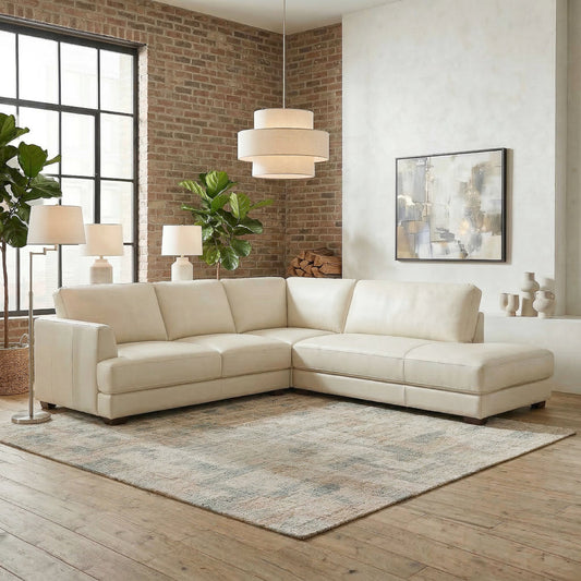 Glander Sectional Sofa in Cream