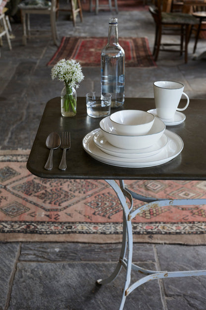 Abbesses Grey Rim Porcelain 4 Piece Dinnerware Set, Service For 1
