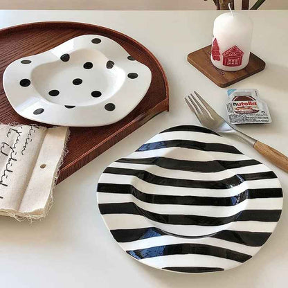 Nordic Ceramic Plate Dot Stripe Irregular Wave Shape Ceramic Dessert Plate Pasta Plate Dinner Plates Ceramic Dish Plates