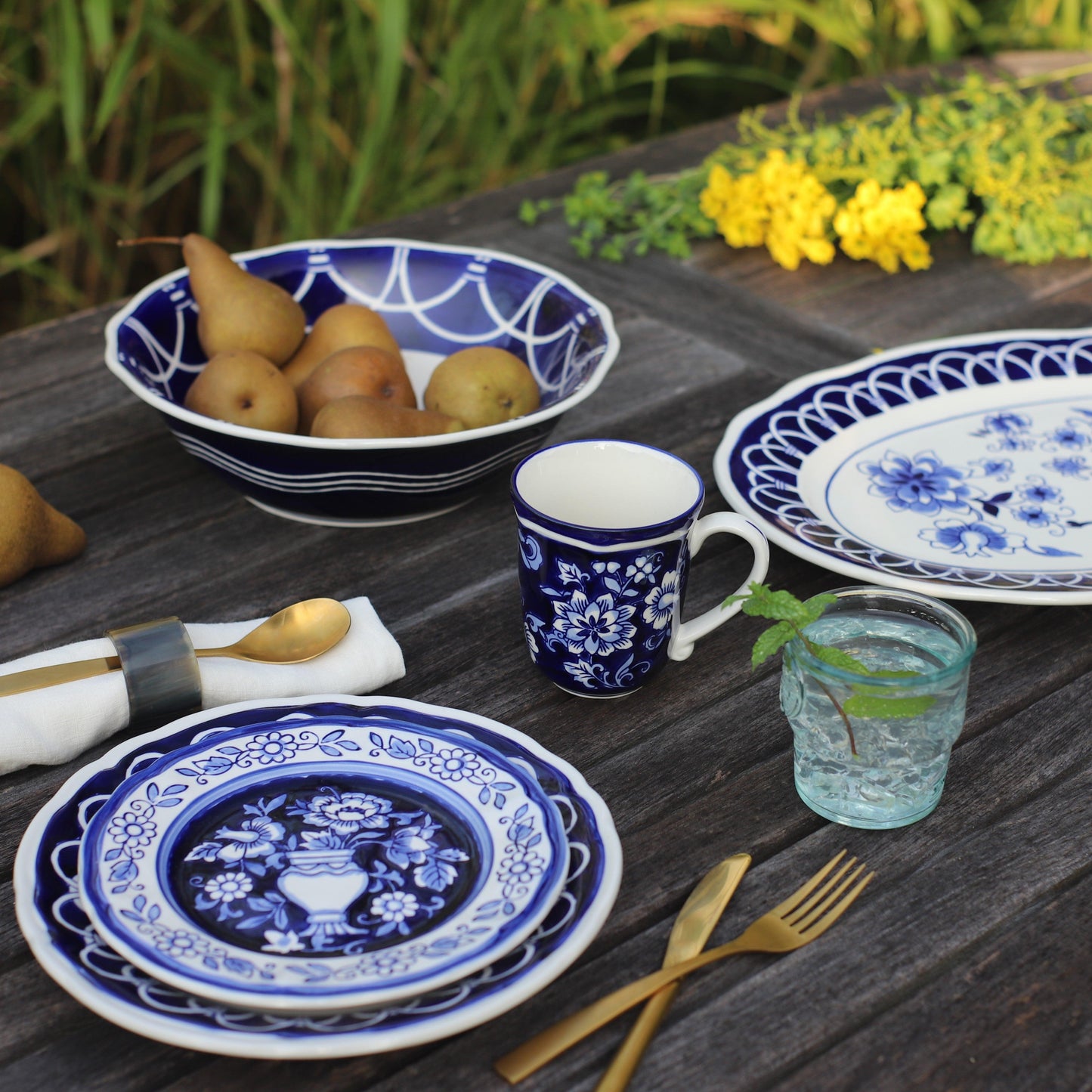 Blue Garden Stoneware Serving Platter, 18-Inch