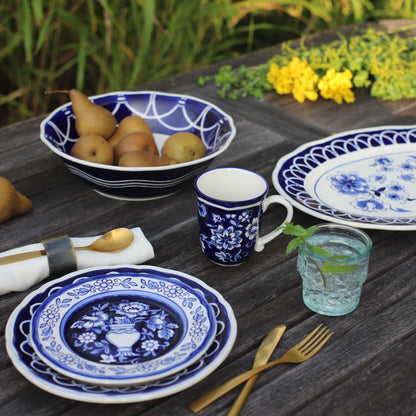Blue Garden Stoneware 12-Inch Serving Bowl