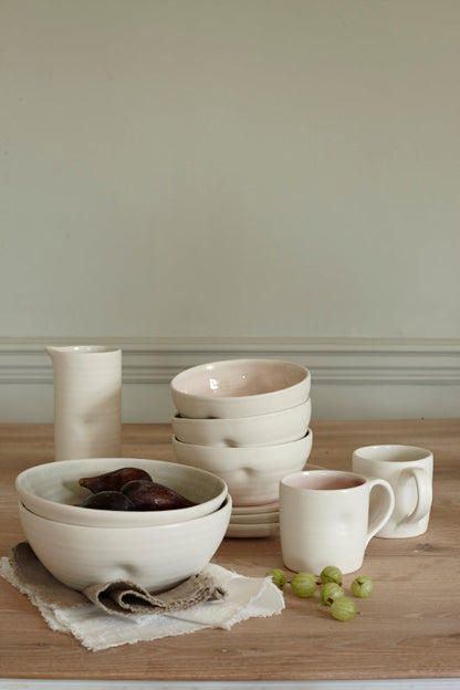Pinch Pink Stoneware 16 Piece Dinnerware Set, Service For 4