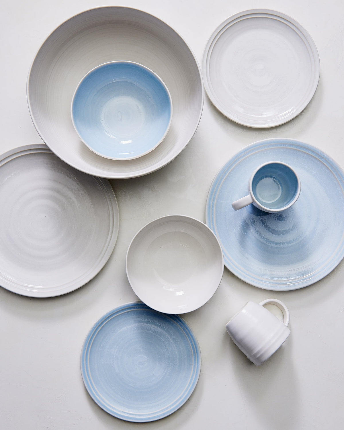 Lines White Stoneware Salad Bowl