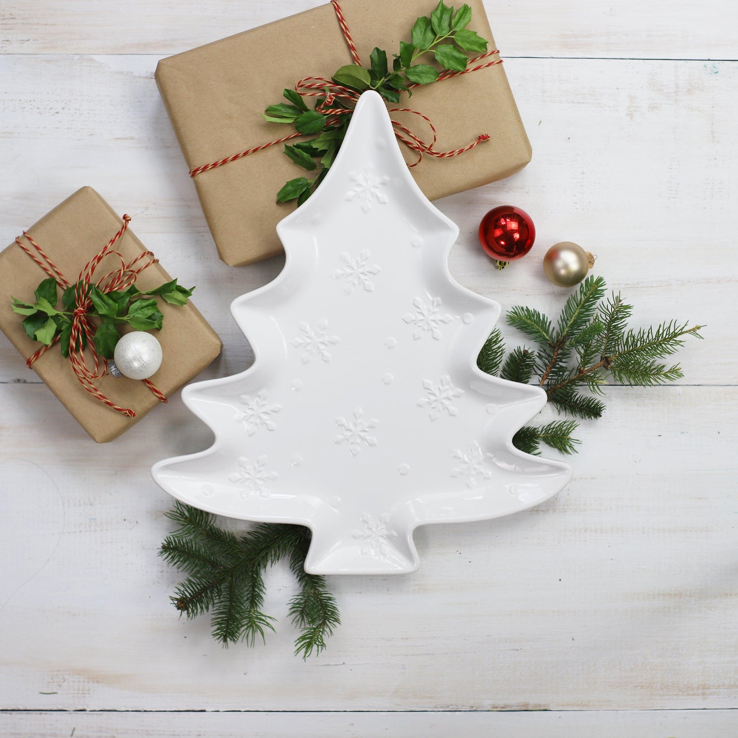 Winterfest 16'' Tree Shape White Ceramic Platter