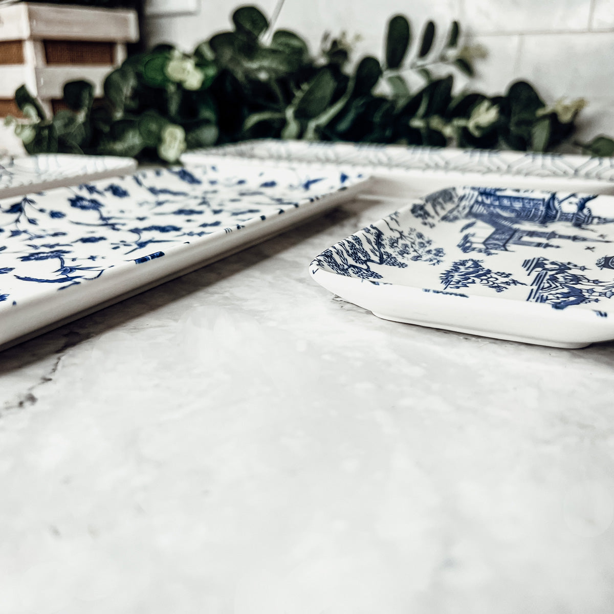 Chinoiserie Blue White Serving Tray Set 4pc Assorted Large and Small