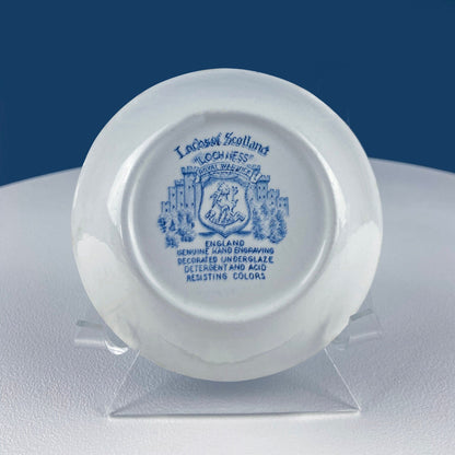 Fine English Blue & White Tableware Set — 3 Plates & 2 Berry Bowls